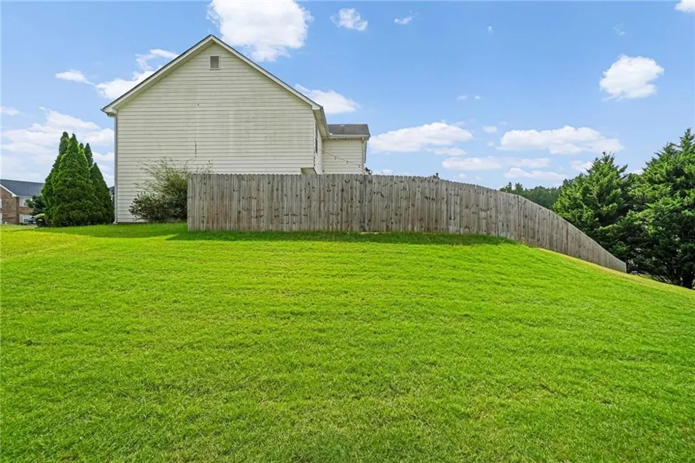 3415 Ashford Loop Ellenwood, GA 30294