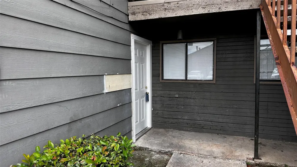 9090 S Braeswood Boulevard #89 Houston, TX 77074