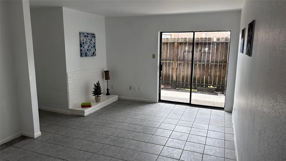 9090 S Braeswood Boulevard #89 Houston, TX 77074