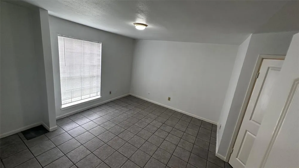 9090 S Braeswood Boulevard #89 Houston, TX 77074