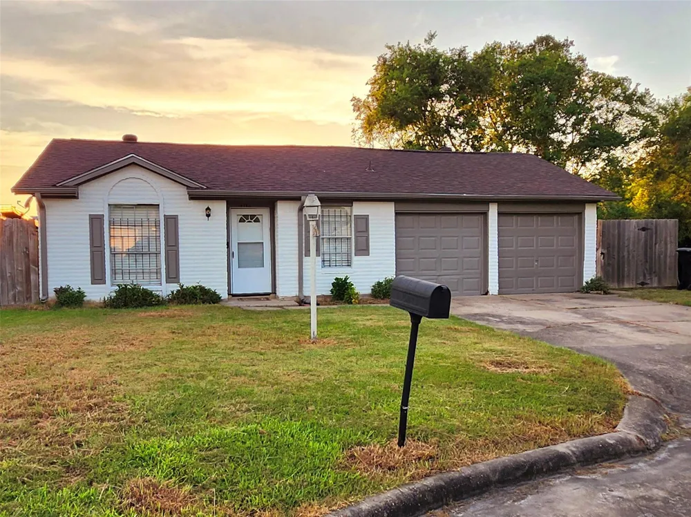 12110 Murr Way Houston, TX 77048