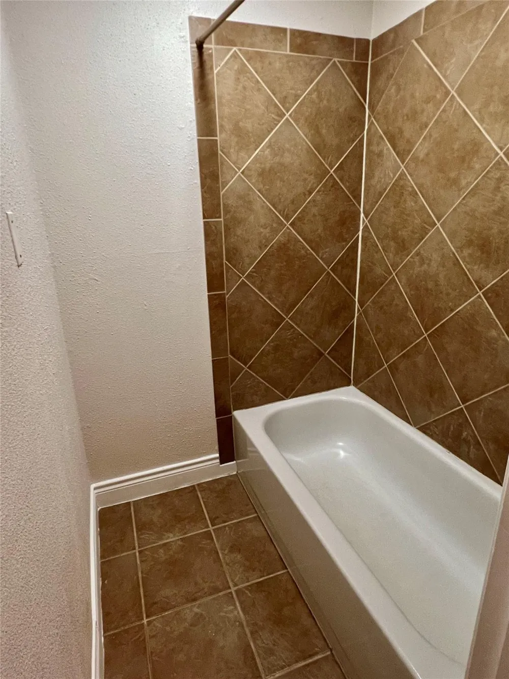 12110 Murr Way Houston, TX 77048