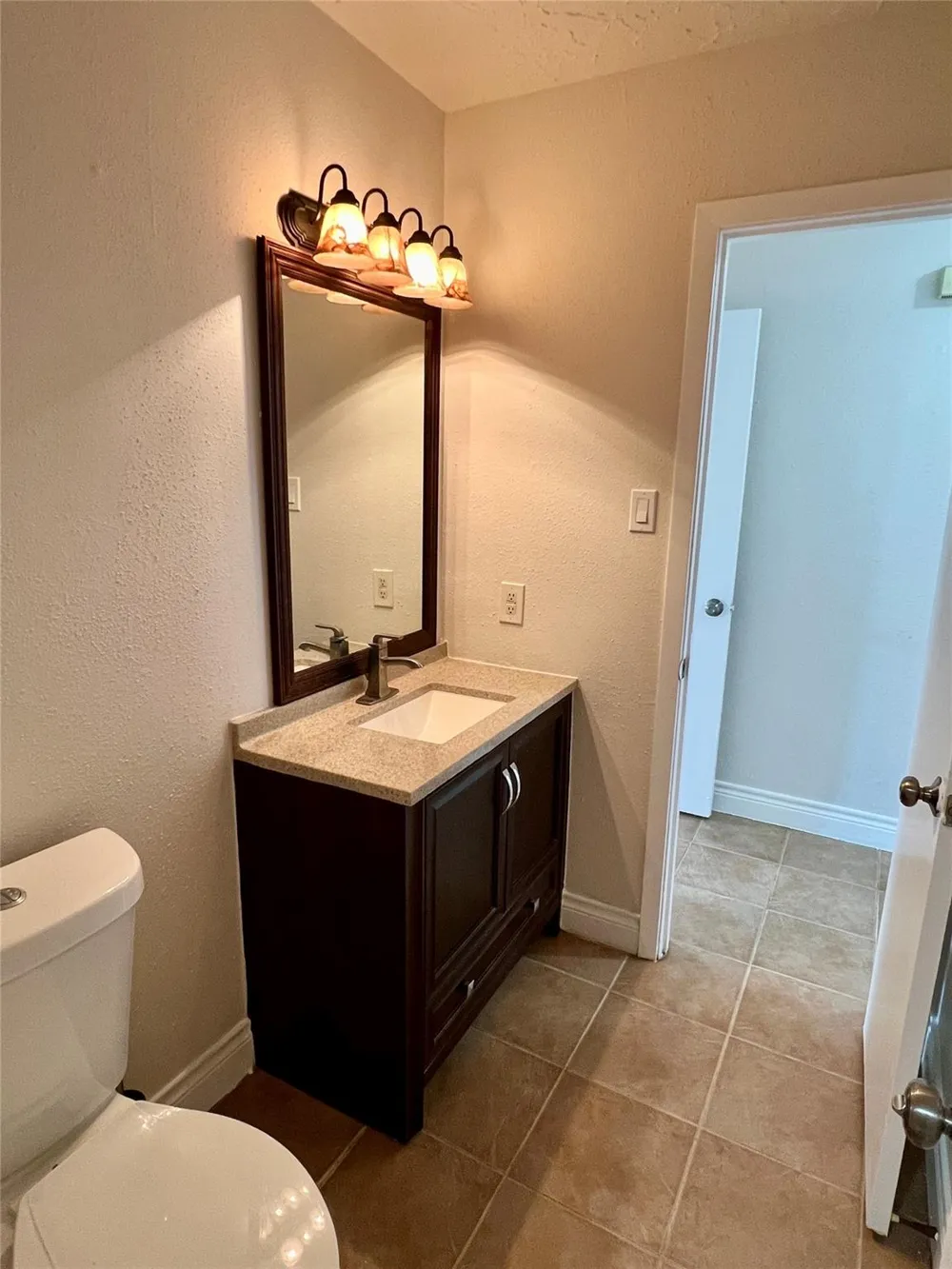 12110 Murr Way Houston, TX 77048
