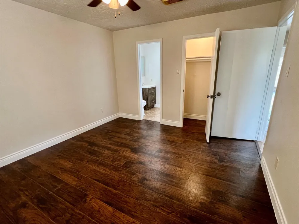 12110 Murr Way Houston, TX 77048
