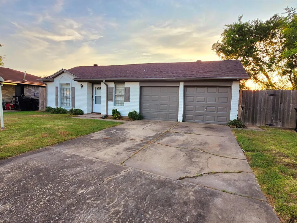 12110 Murr Way Houston, TX 77048