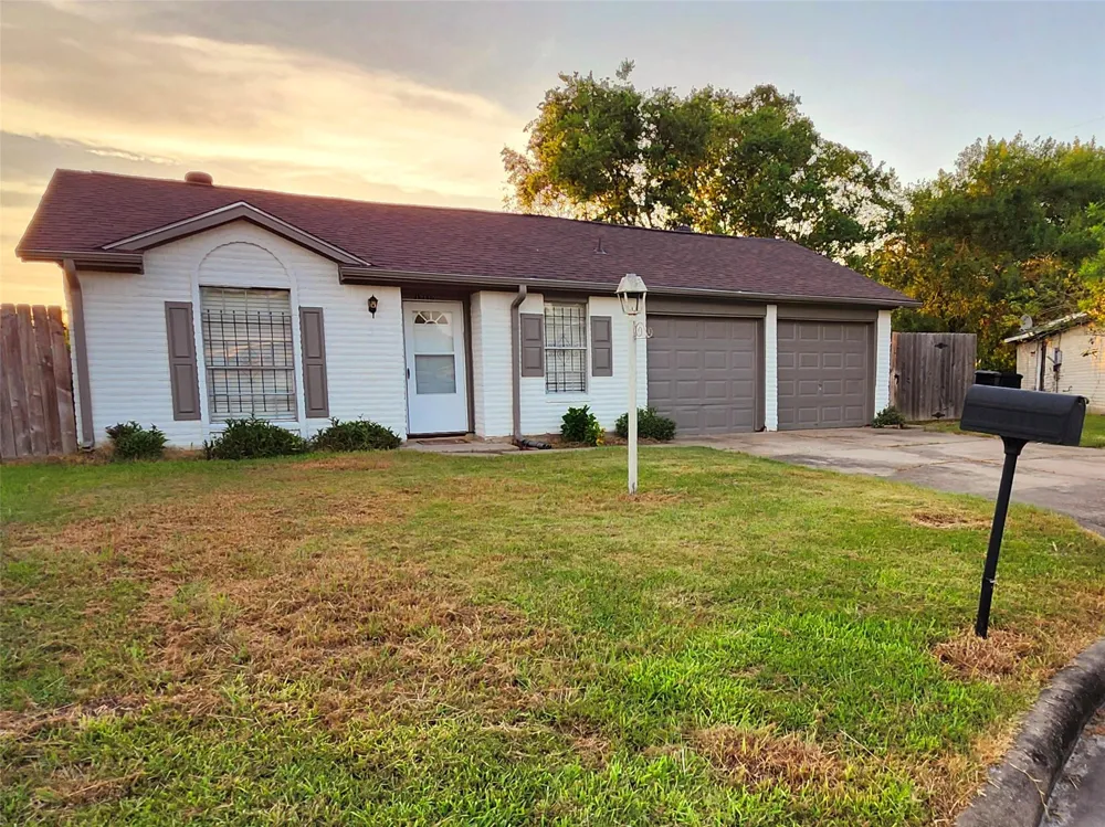 12110 Murr Way Houston, TX 77048