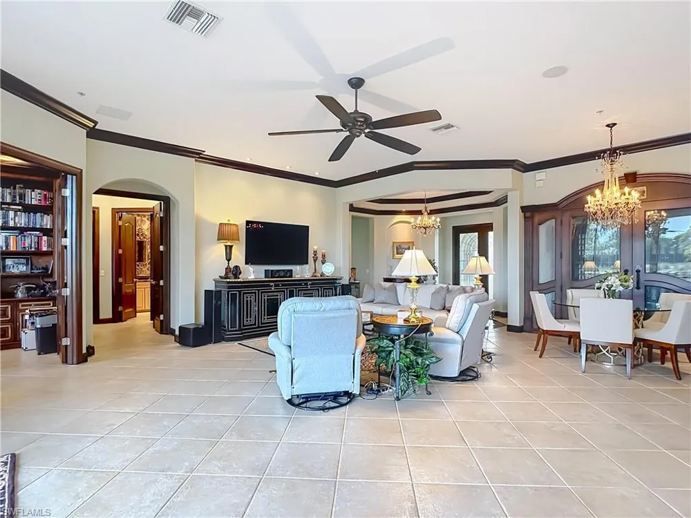 15516 Monterosso Lane #101 Naples, FL 34110