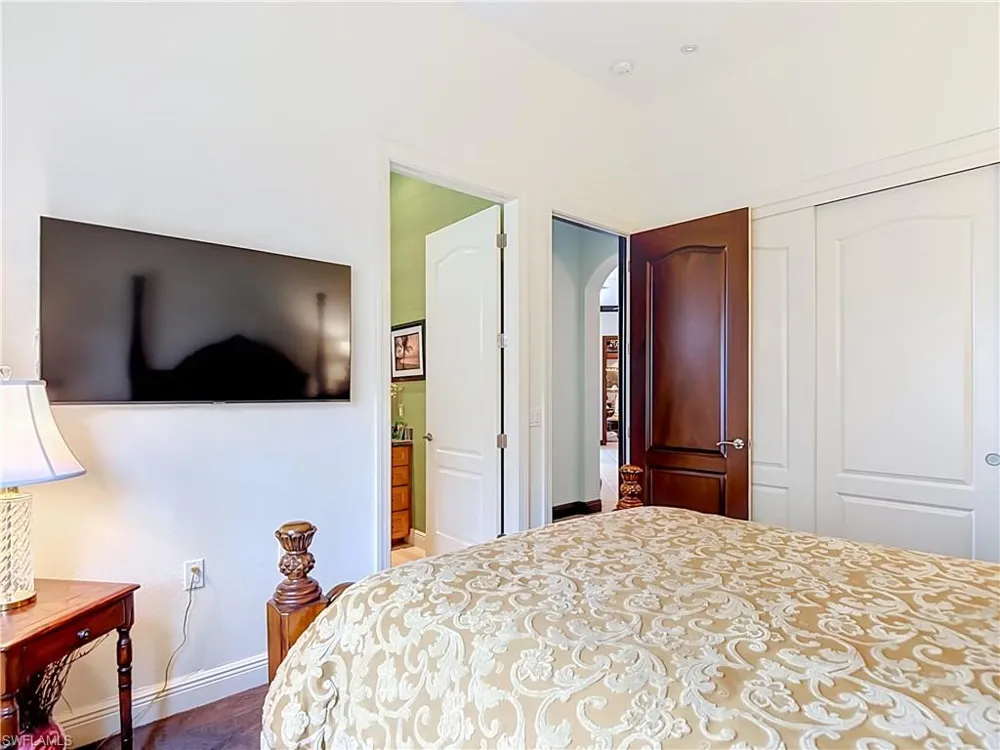 15516 Monterosso Lane #101 Naples, FL 34110