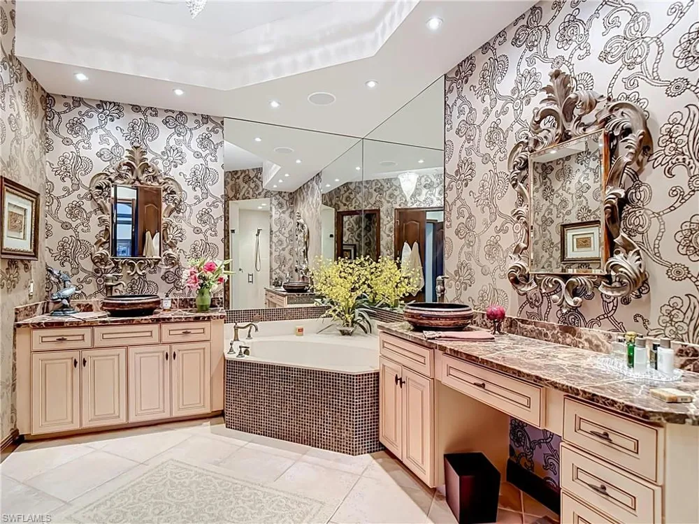 15516 Monterosso Lane #101 Naples, FL 34110