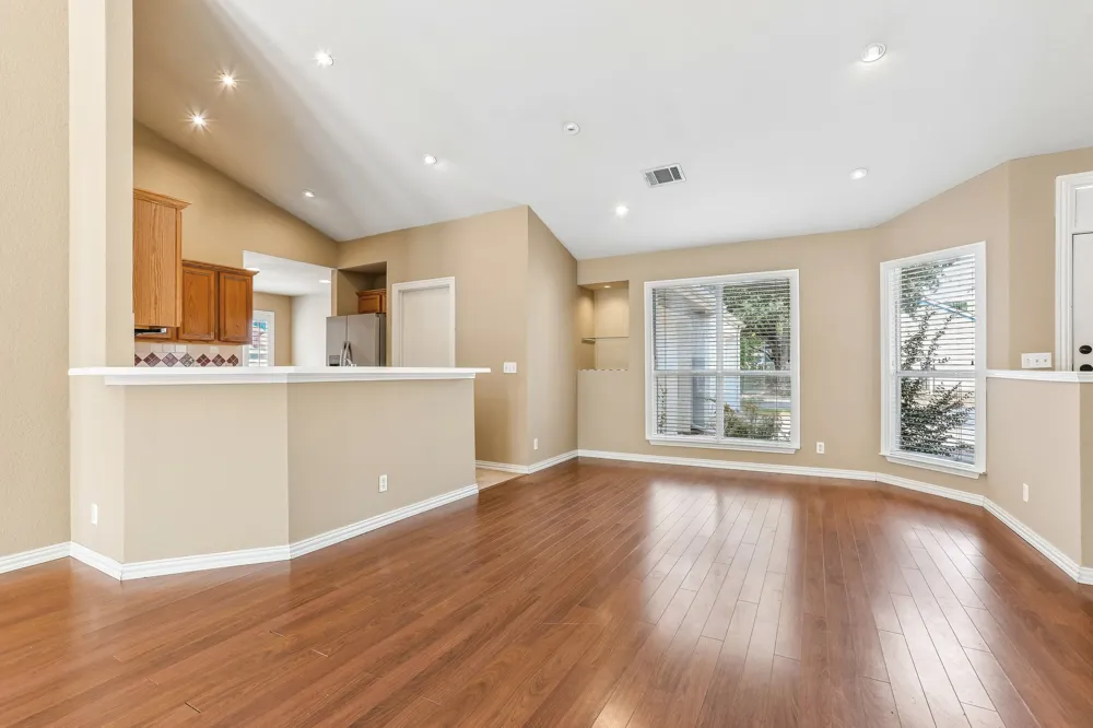 2527 Tandi Trail Round Rock, TX 78664