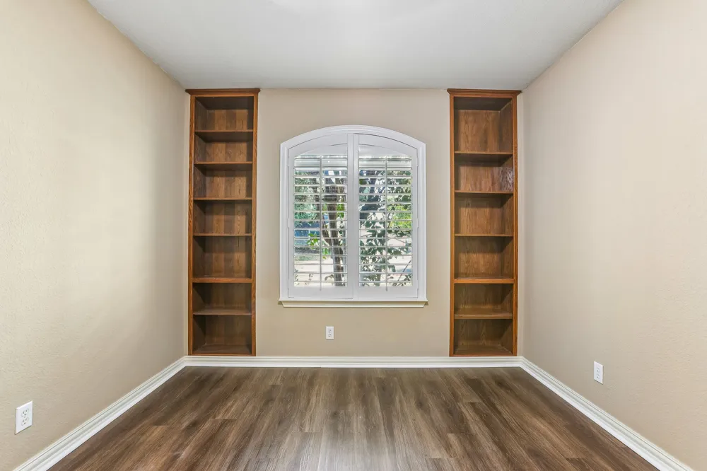 2527 Tandi Trail Round Rock, TX 78664