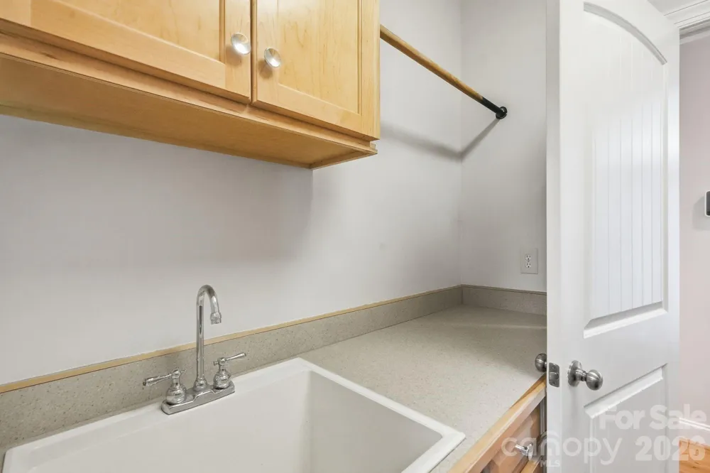 708 King Fredrick Lane SW Concord, NC 28027