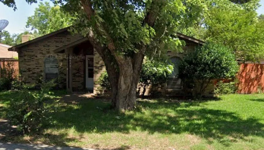 2833 Emberwood Drive Garland, TX 75043