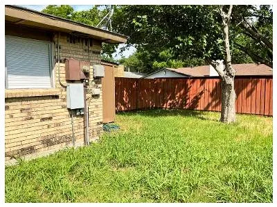 2833 Emberwood Drive Garland, TX 75043