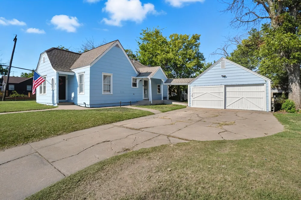 3244 Ryan Avenue Fort Worth, TX 76110