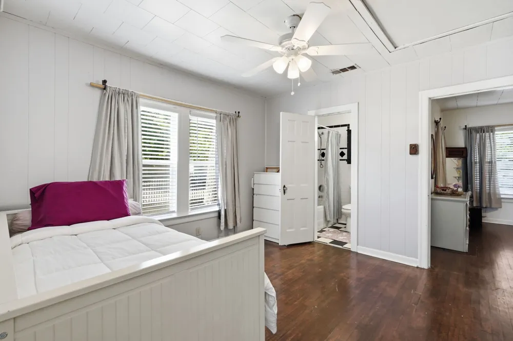 3244 Ryan Avenue Fort Worth, TX 76110