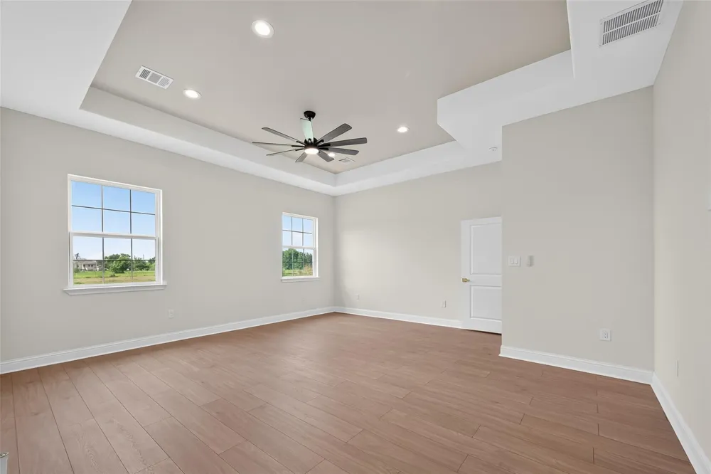 7717 Prairie Street Hitchcock, TX 77563