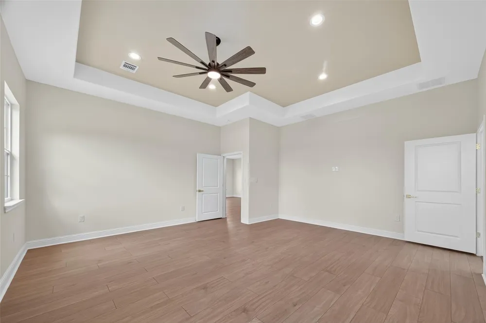 7717 Prairie Street Hitchcock, TX 77563
