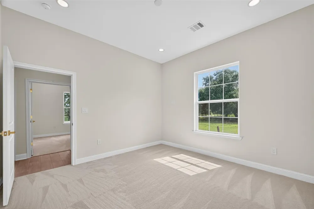 7717 Prairie Street Hitchcock, TX 77563