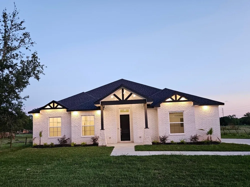 7717 Prairie Street Hitchcock, TX 77563