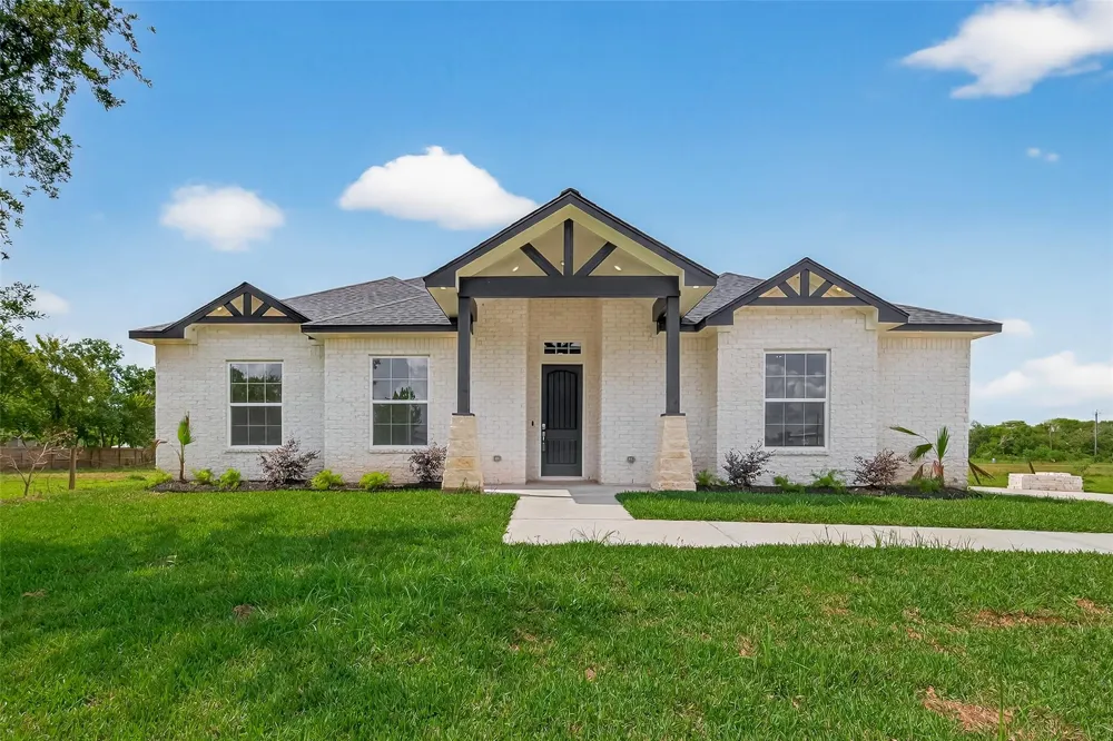 7717 Prairie Street Hitchcock, TX 77563