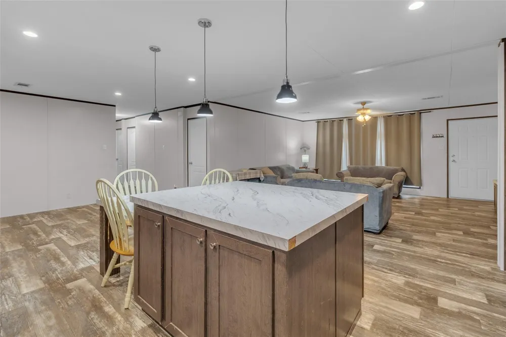 275 Road 5132 Cleveland, TX 77327
