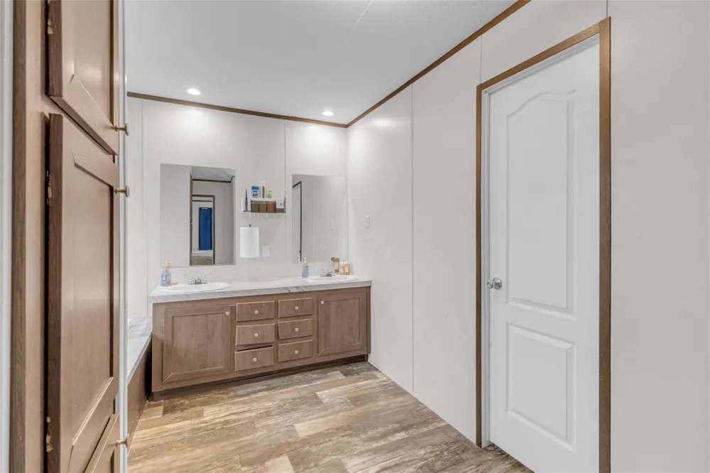 275 Road 5132 Cleveland, TX 77327