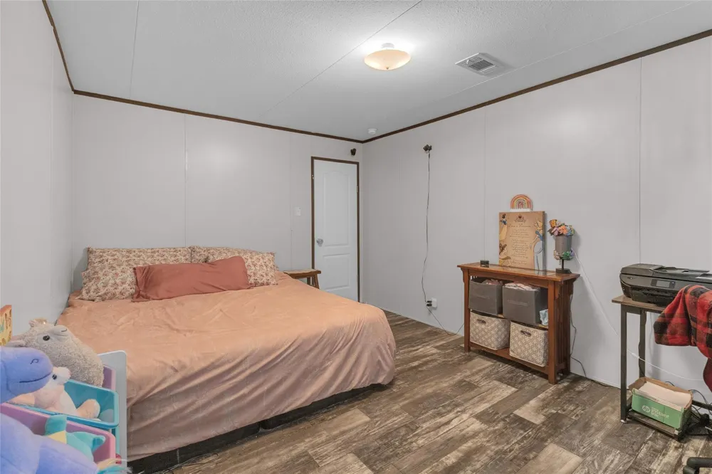 275 Road 5132 Cleveland, TX 77327