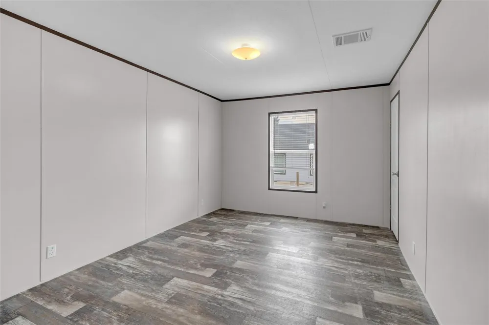 275 Road 5132 Cleveland, TX 77327