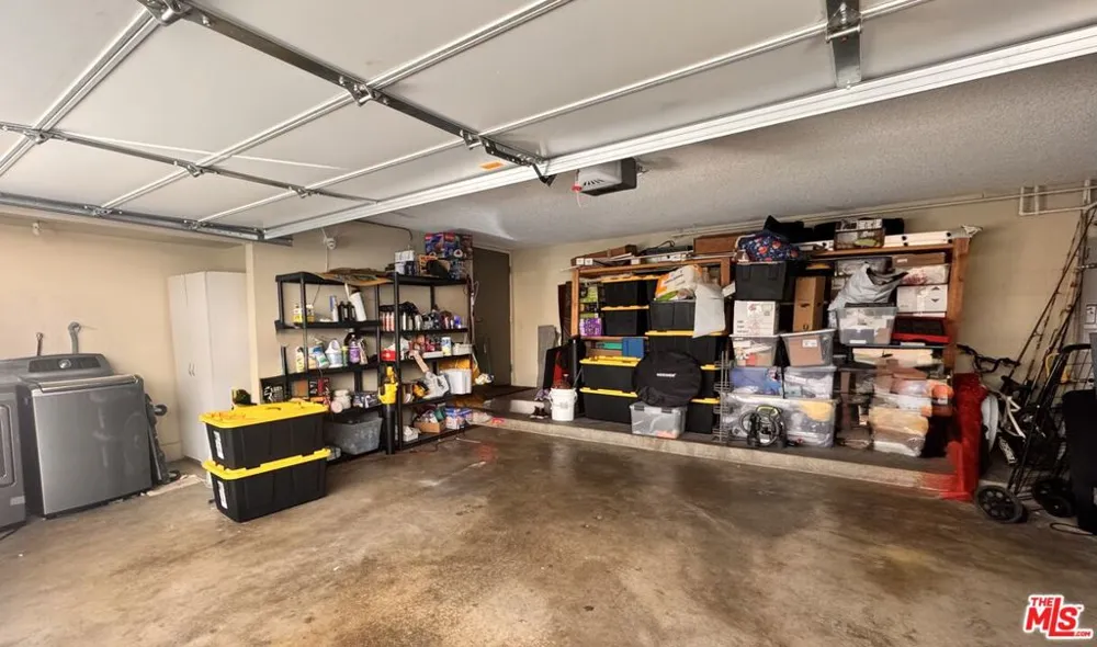15554 Parthenia Street #8 Los Angeles, CA 91343