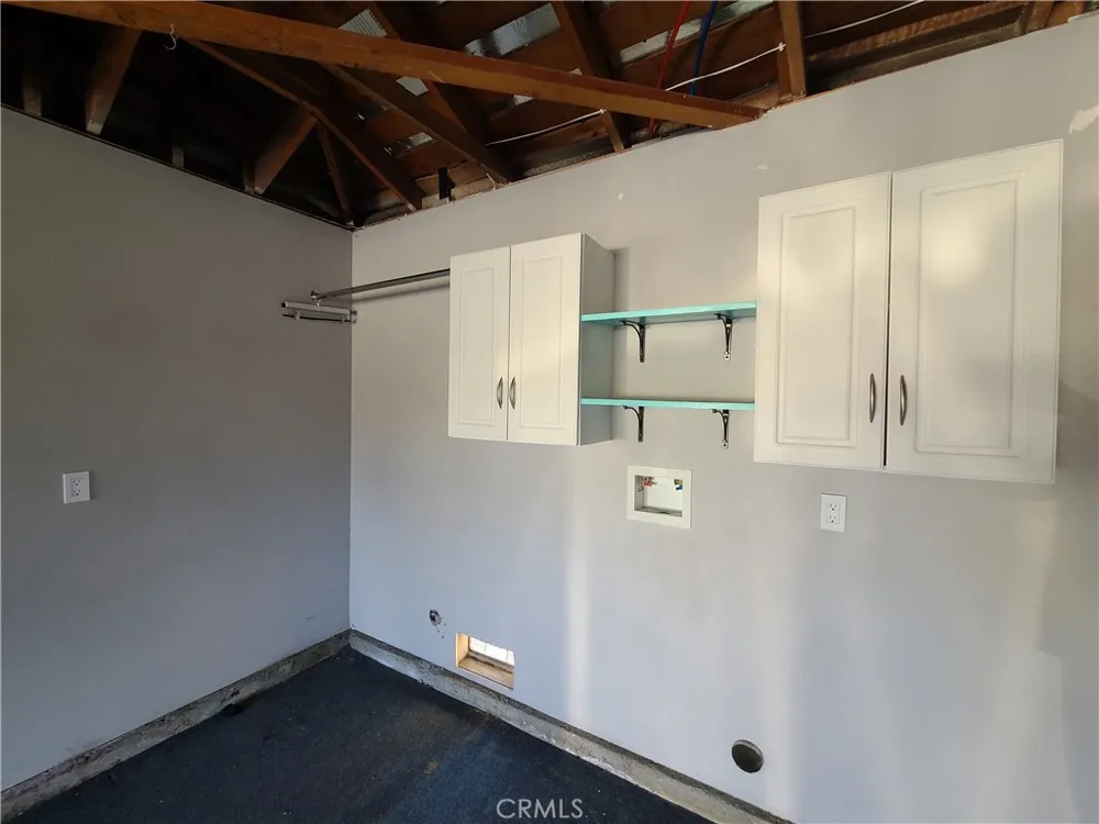 5253 E Woodwind Anaheim, CA 92807