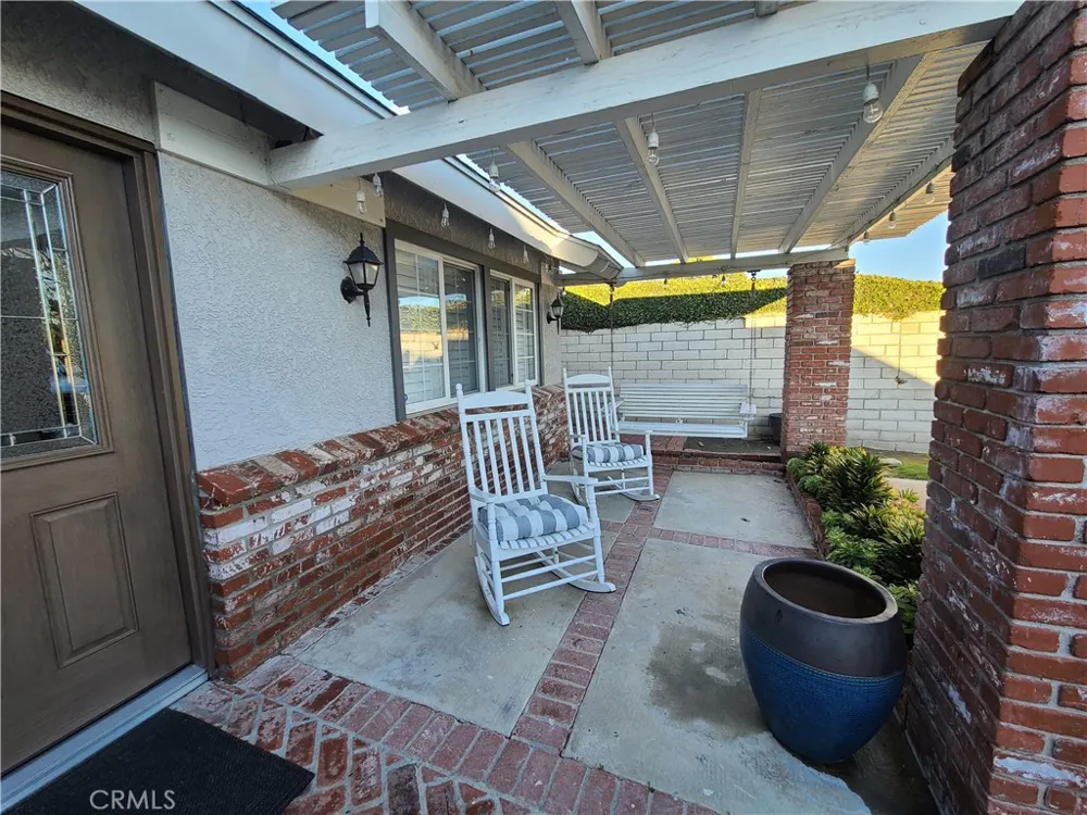 5253 E Woodwind Anaheim, CA 92807
