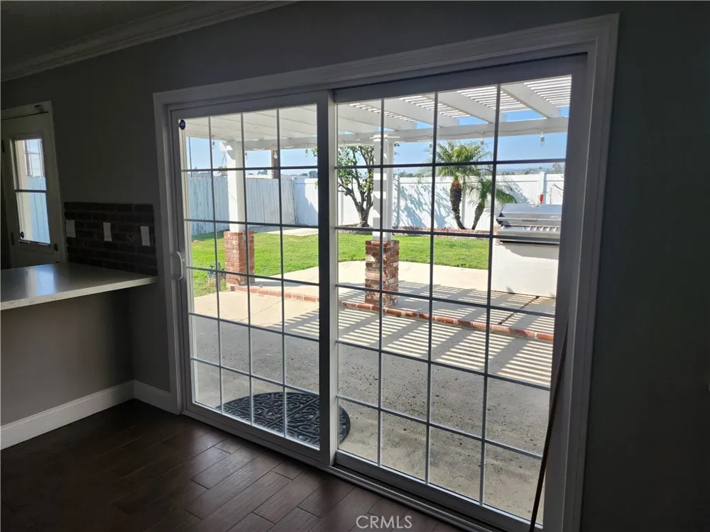 5253 E Woodwind Anaheim, CA 92807