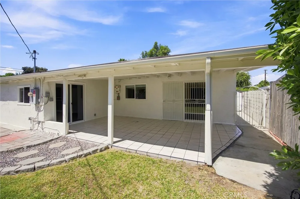 156 S Shipman La Puente, CA 91744