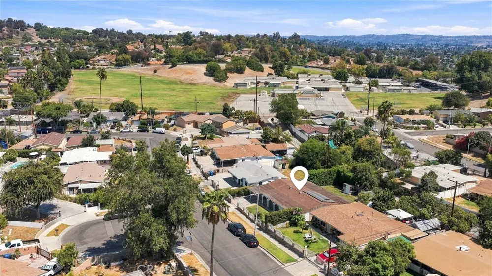 156 S Shipman La Puente, CA 91744