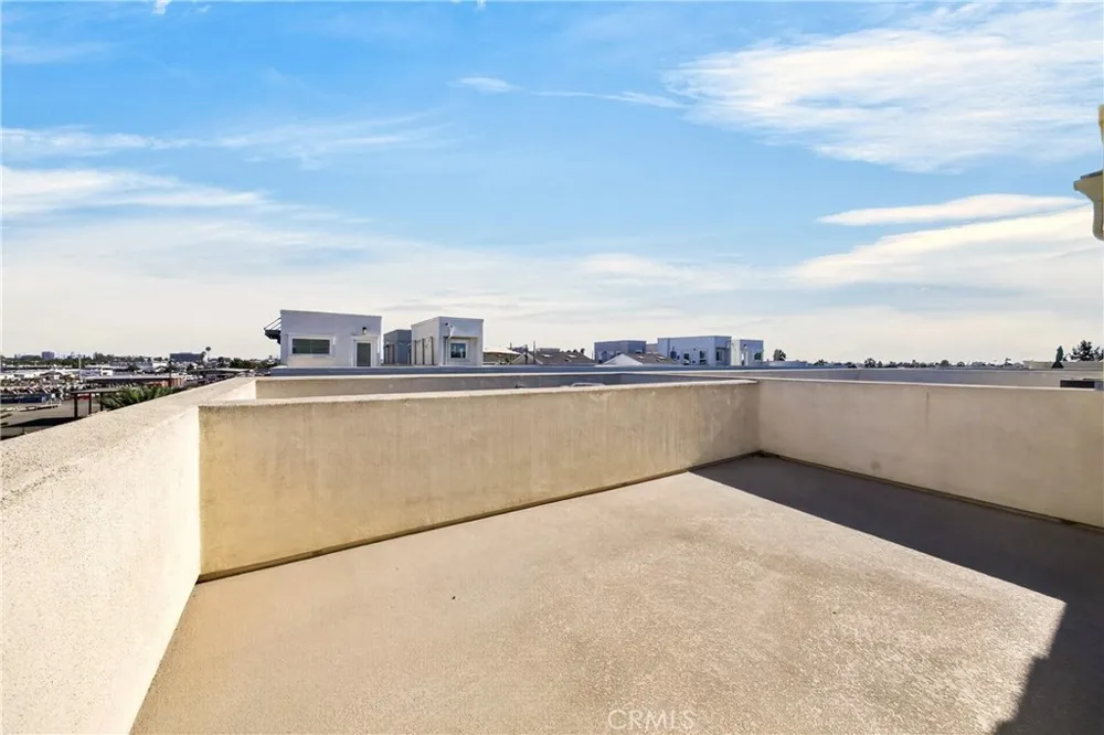755 S Mosaic Street Anaheim, CA 92805