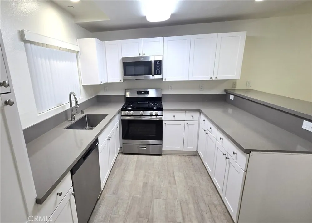 7551 Jordan Canoga Park, CA 91303
