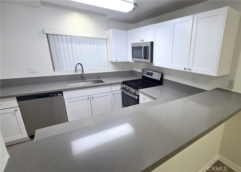 7551 Jordan Canoga Park, CA 91303