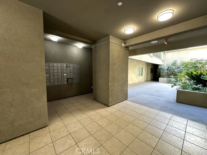 7551 Jordan Canoga Park, CA 91303