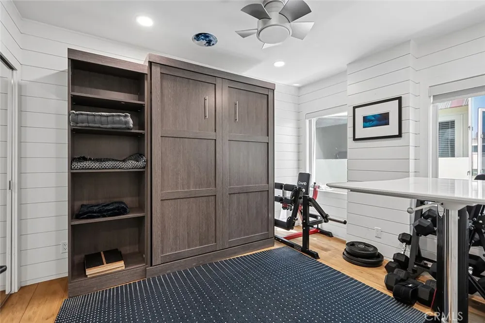 115 21st St Manhattan Beach, CA 90266