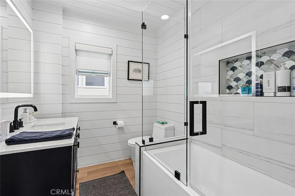 115 21st St Manhattan Beach, CA 90266