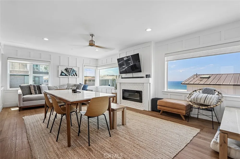 115 21st St Manhattan Beach, CA 90266