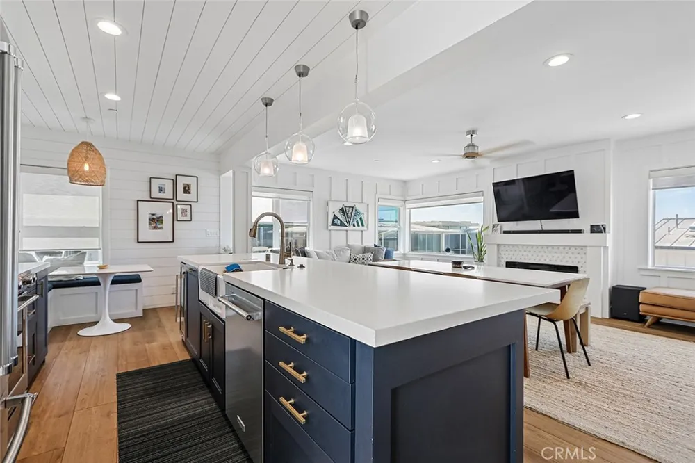 115 21st St Manhattan Beach, CA 90266