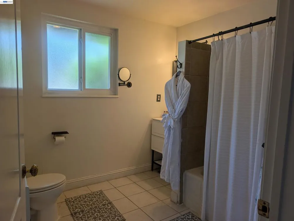 4017 Silver St Pleasanton, CA 94566