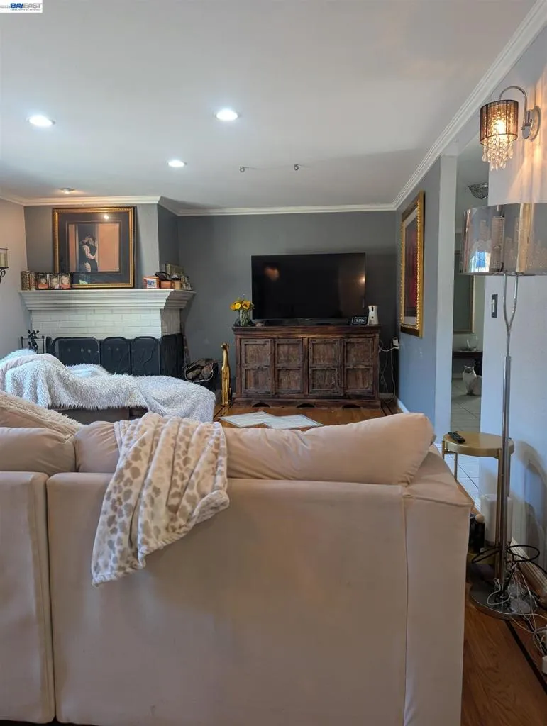 4017 Silver St Pleasanton, CA 94566