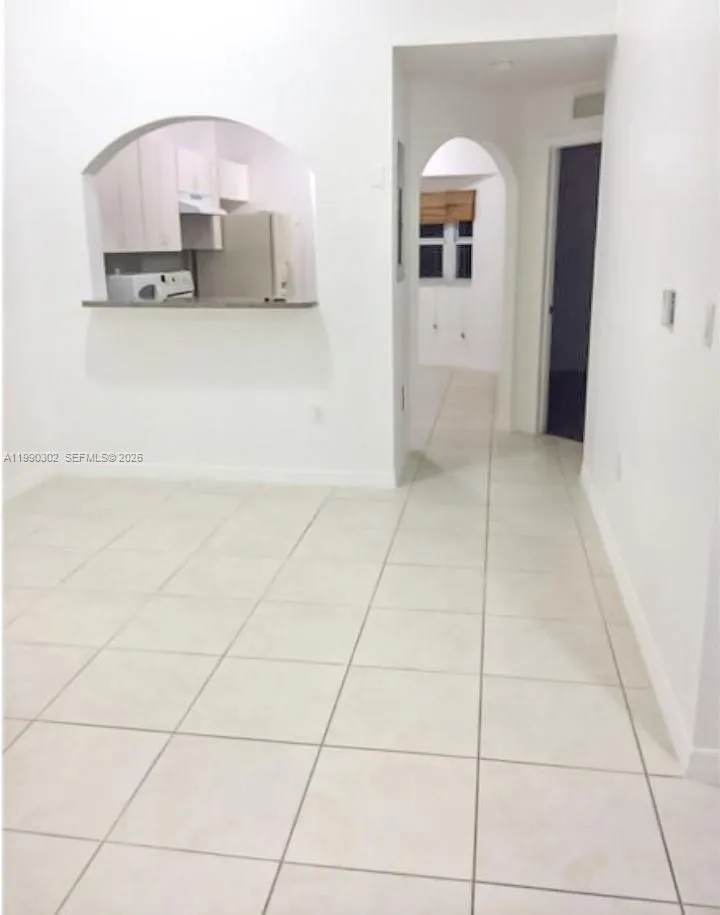935 NE 33rd Ter #203 Homestead, FL 33033