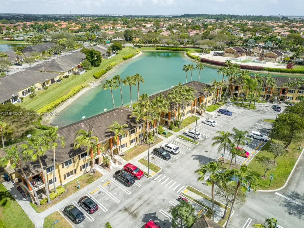 935 NE 33rd Ter #203 Homestead, FL 33033