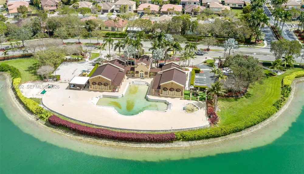 935 NE 33rd Ter #203 Homestead, FL 33033