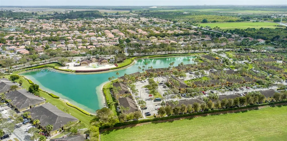 935 NE 33rd Ter #203 Homestead, FL 33033
