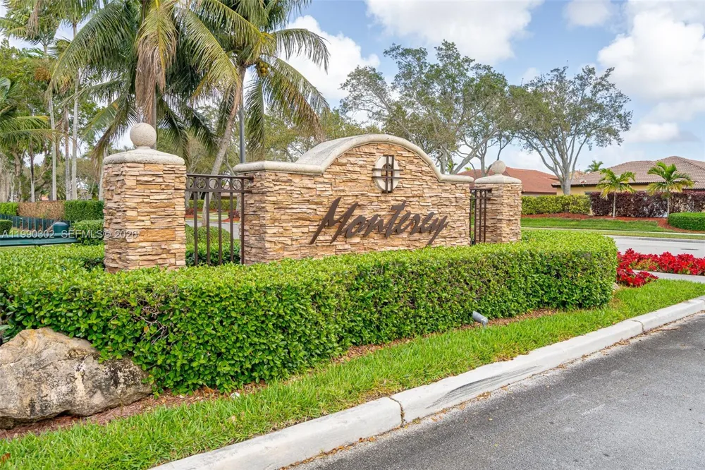 935 NE 33rd Ter #203 Homestead, FL 33033